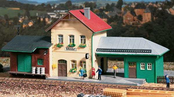 Modelová železnice - H0 Stavebnice - nádraží "Hohendorf"
