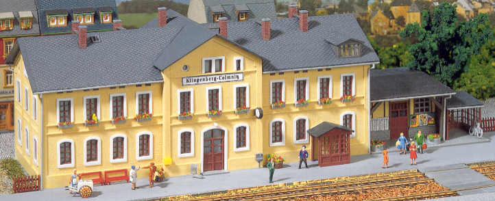 Modelová železnice - H0 Stavebnice - nádraží "Klingenberg-Colmnitz"