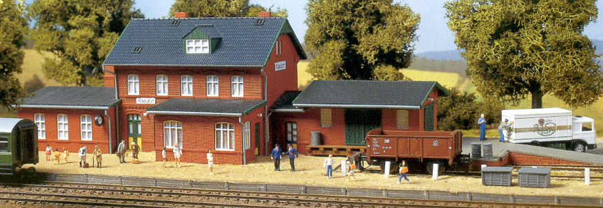 Modelová železnice - TT Stavebnice - nádraží "Klasdorf"