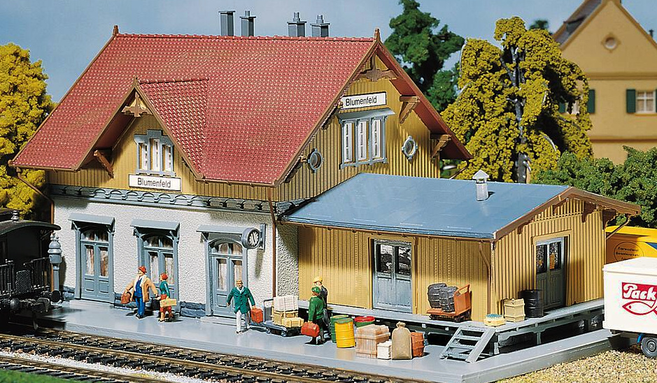 Modelová železnice - H0 Stavebnice - nádraží "Blumenfeld"