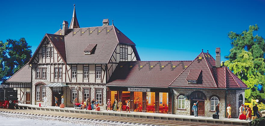 Modelová železnice - H0 Stavebnice - nádraží "Schwarzburg"