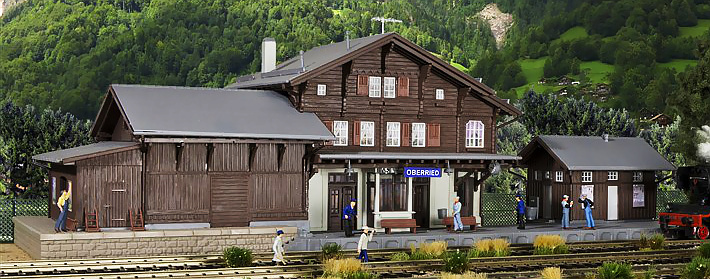 Modelová železnice - H0 Stavebnice - nádraží "Oberried"