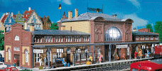 H0 Stavebnice - nádraží "Mittelstadt"