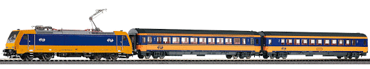 H0 Digitální set - vlak s lokomotivou BR185 NS s kolejemi s podložím